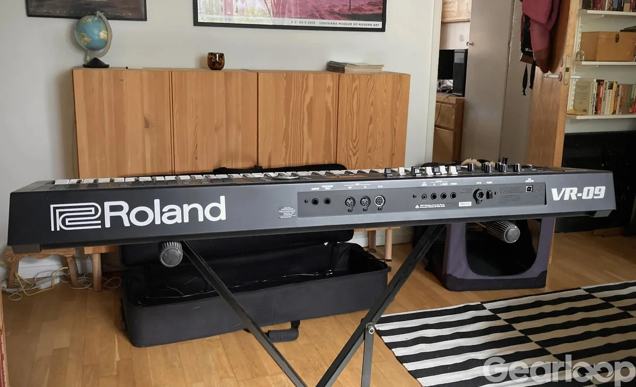 Roland VR-09 - bild 3