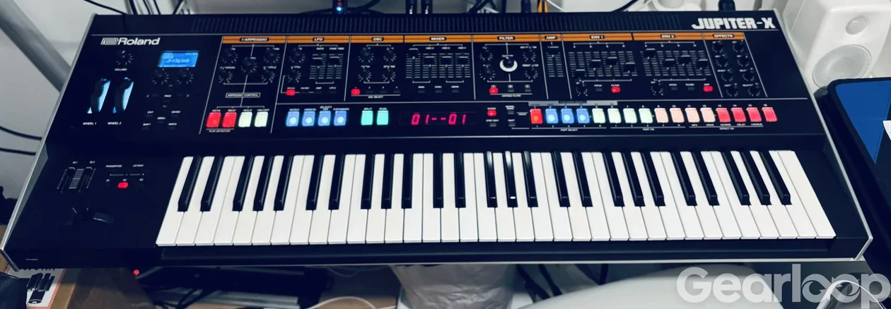 Roland Jupiter X - bild 1