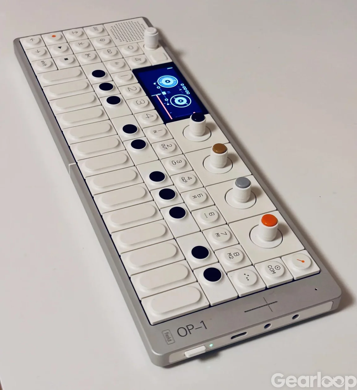 OP-1 Field i toppskick - bild 1