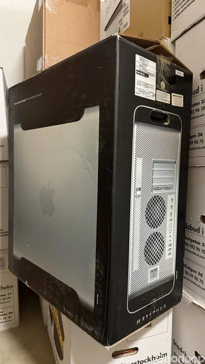Vintage Apple Macintosh stationära datorer 1993 - 2006 - bild 4