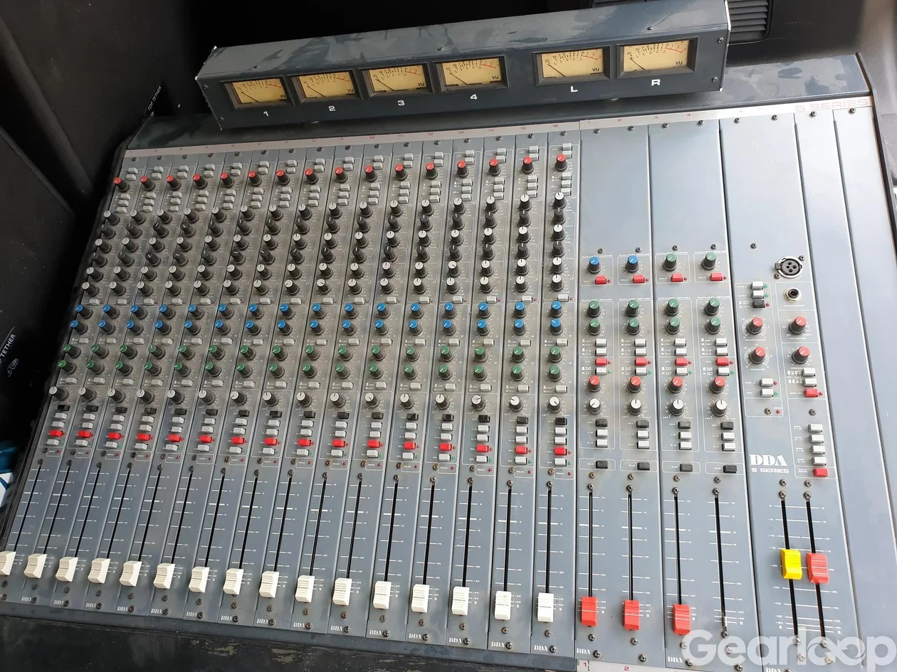 DDA S series mixerbord 16 kanaler - bild 1