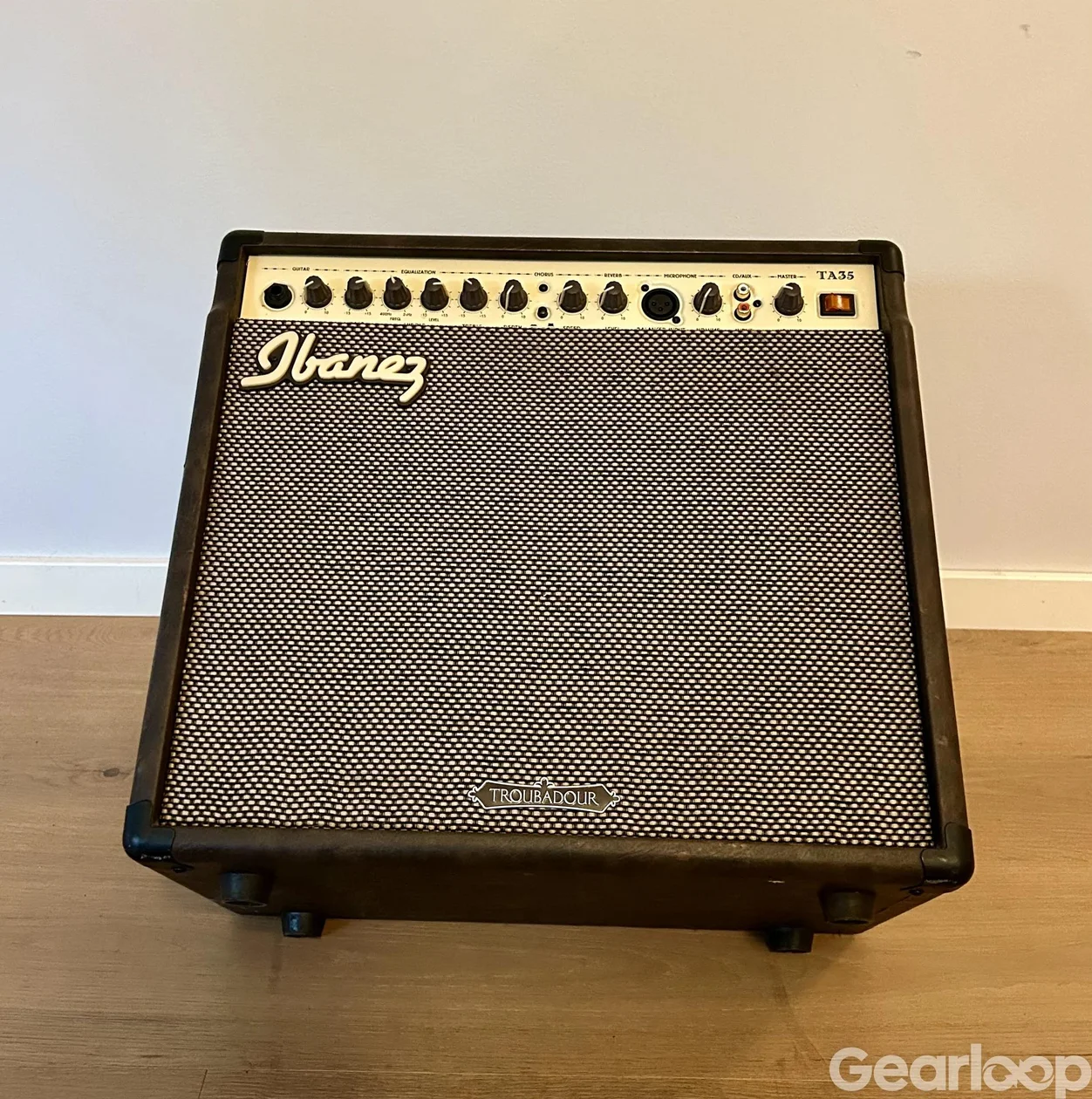 Ibanez Troubadour TA35 – Akustisk förstärkare  med mik-kanal - bild 2