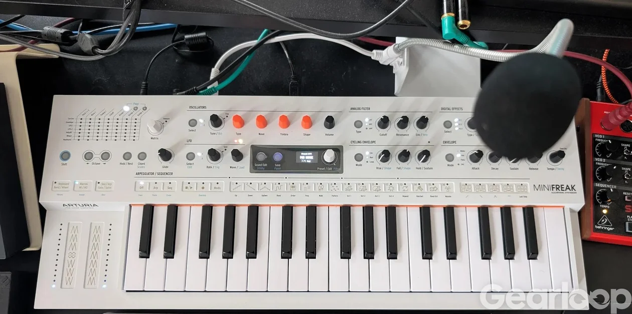 Arturia Minifreak Vocoder edition - bild 1