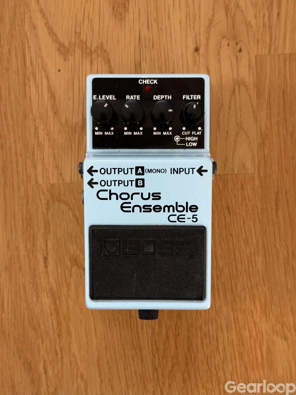Boss CE-5 - bild 1