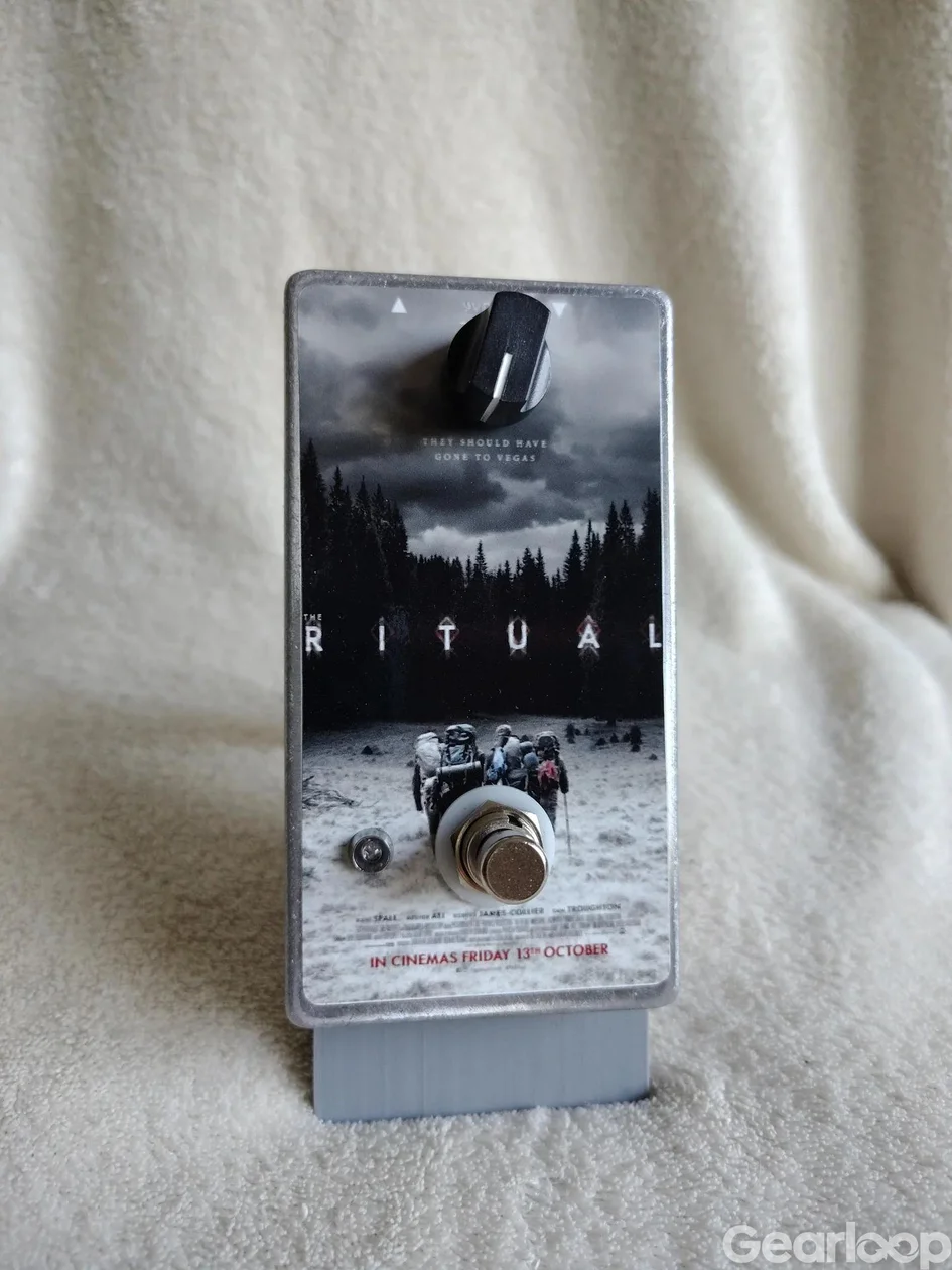 BAT (Black arts toneworks) Ritual fuzz klon - bild 1