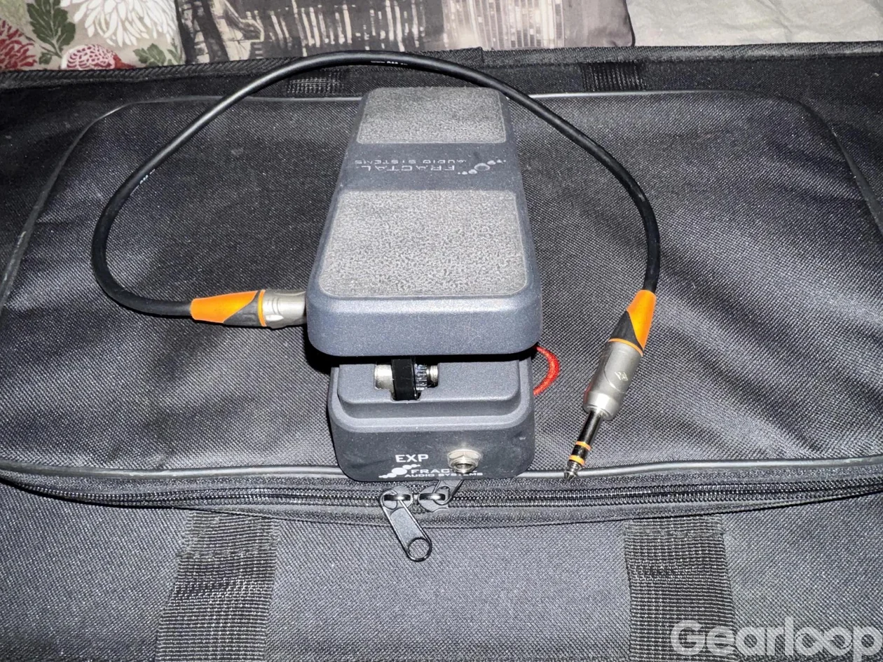 Fractal Audio AX8 + expressionpedal - bild 2