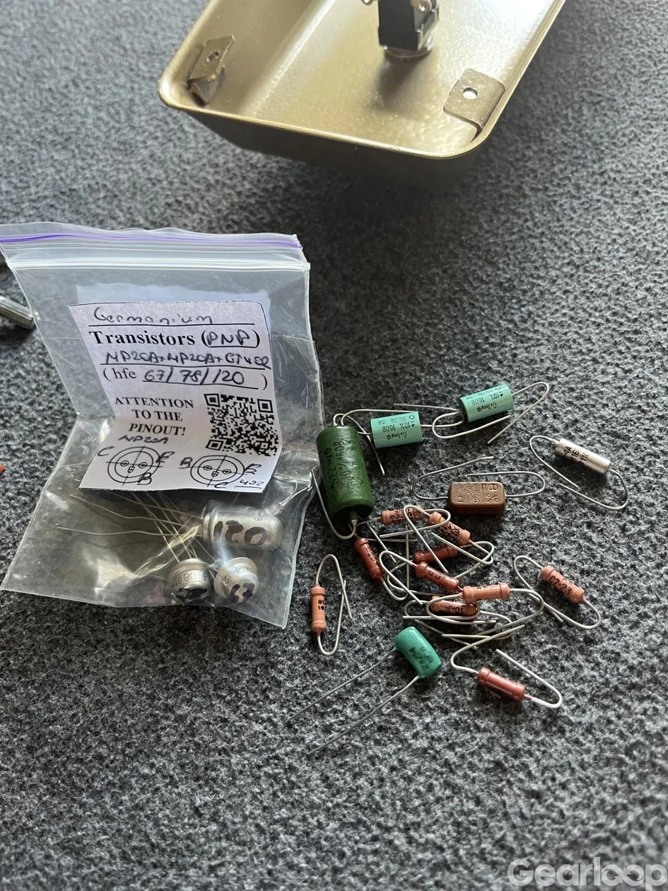 Colorsound Powerboost 18 volt och Tonebender MK3 kit - bild 3