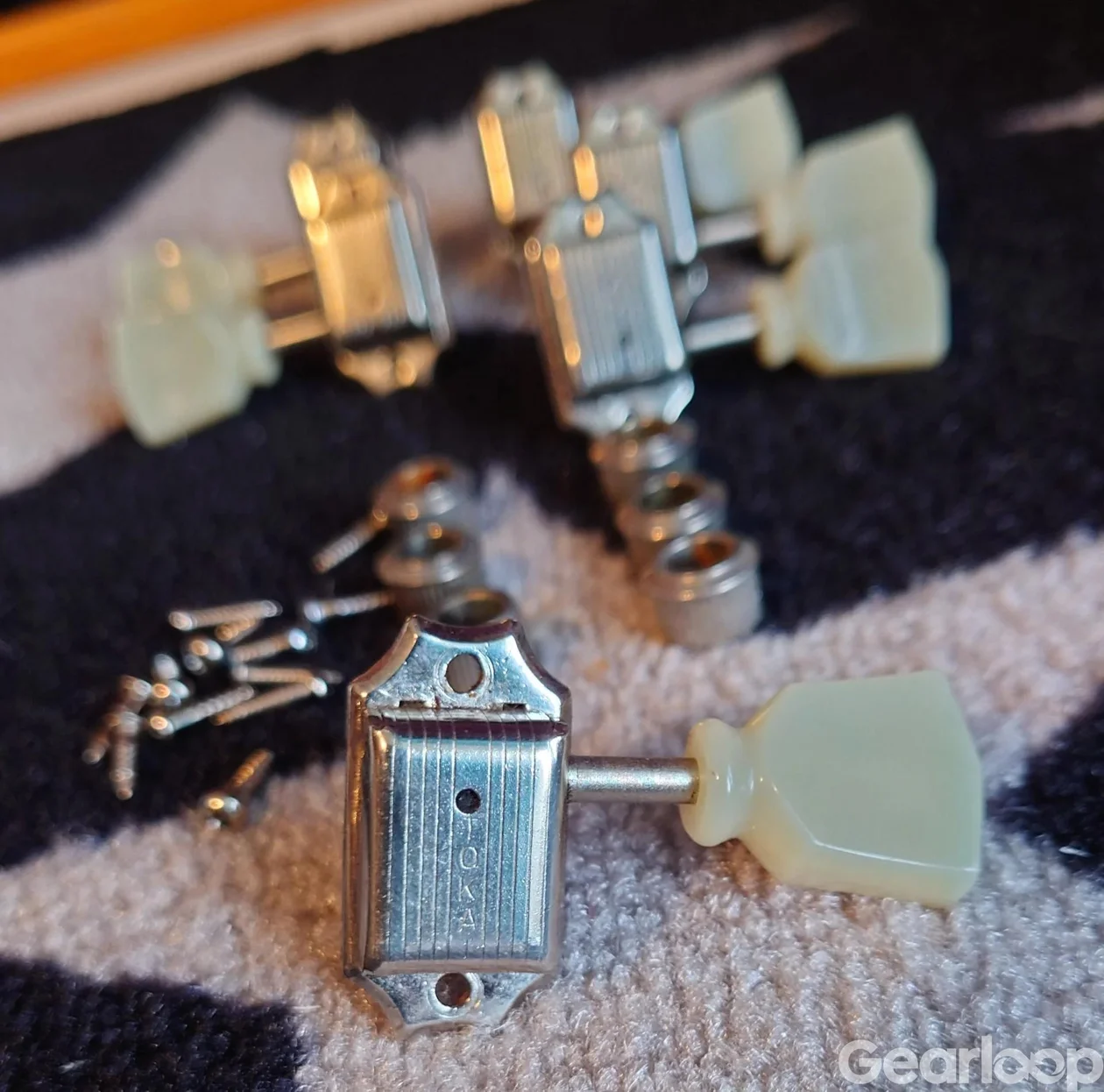 Tokai stamped tuners 3+3 - bild 2