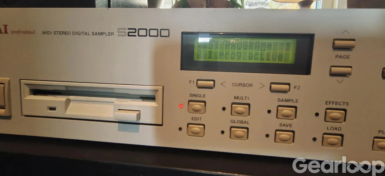 Akai s2000 - bild 3