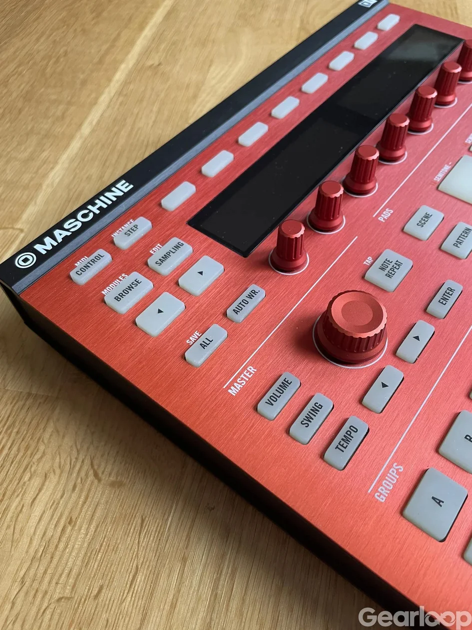 NI Maschine MK2 (Svart/Röd) med mjukvarulicens - bild 5
