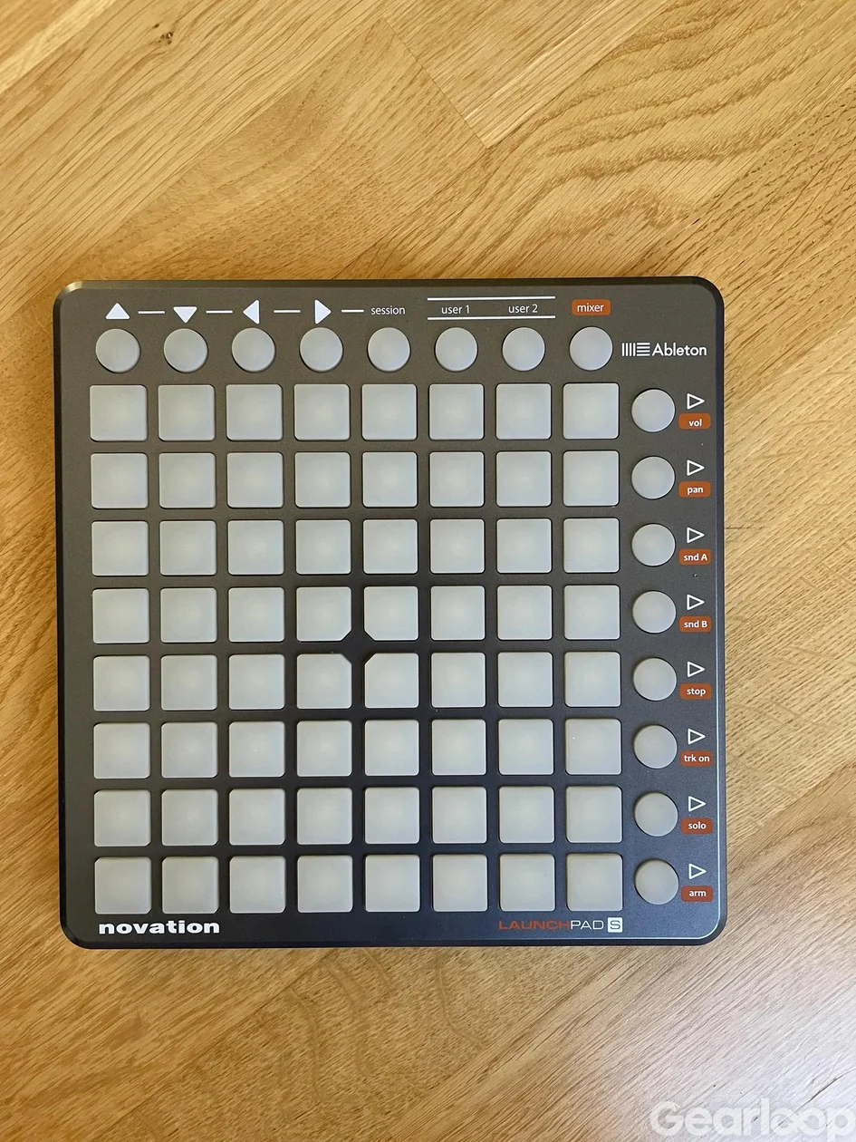 Novation Launchpad S. Toppskick i originalkartong - bild 3