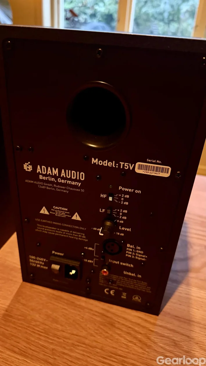Adam Audio T5V – studiomonitorer, par, knappt använda - bild 3