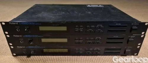 Roland U-220