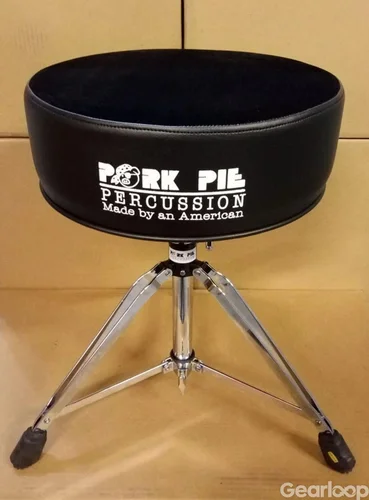 Pork Pie Round Throne Black