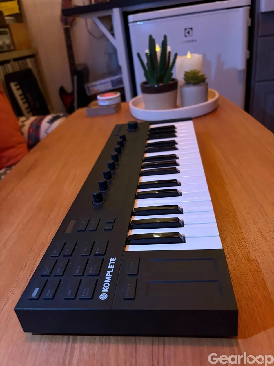 Native Instruments KOMPLETE KONTROL M32 - bild 2
