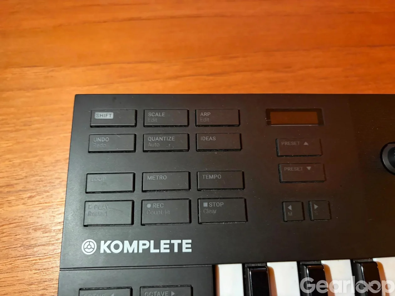 Native Instruments KOMPLETE KONTROL M32 - bild 3