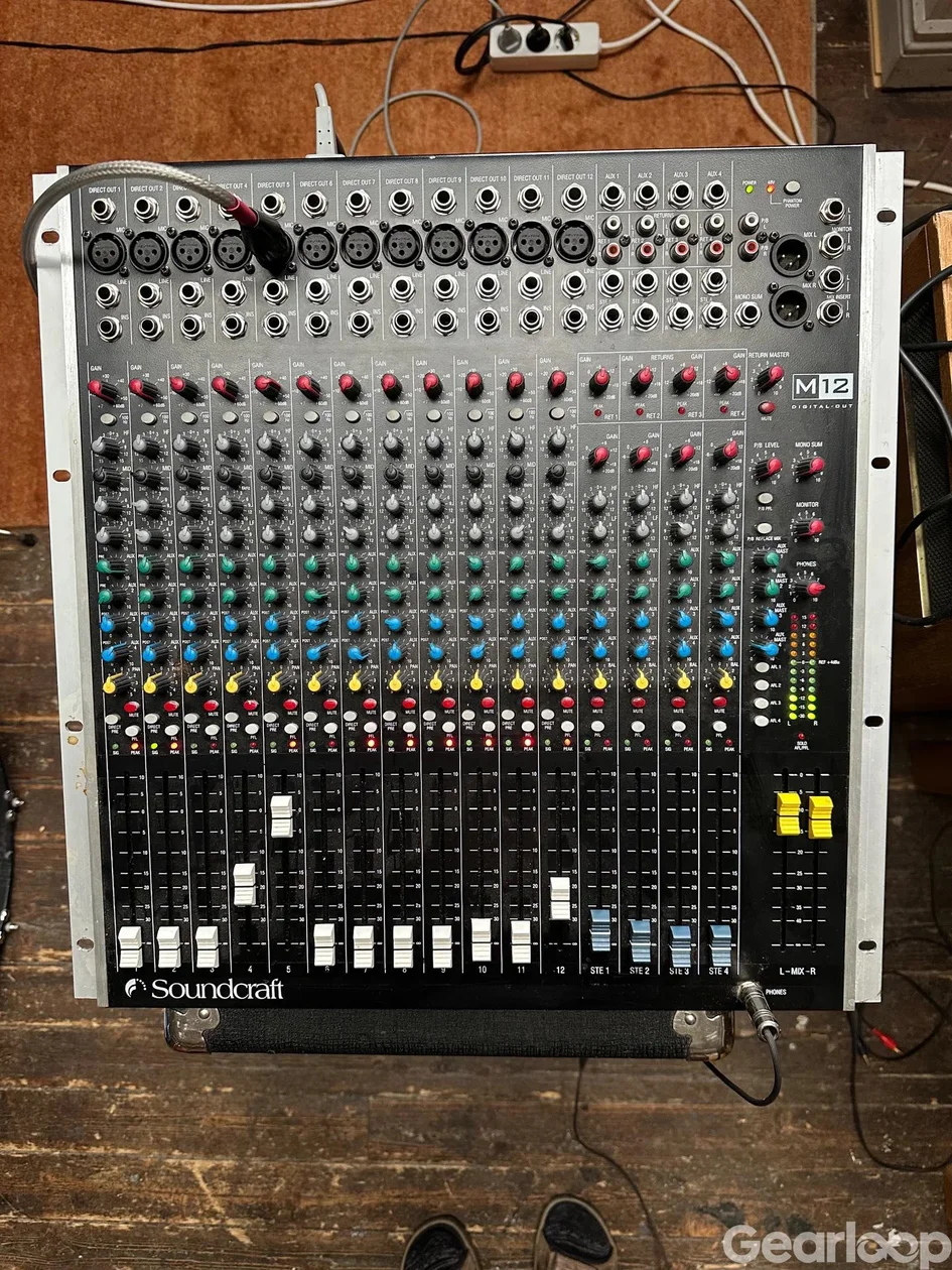 Soundcraft M-12 mixerbord - bild 1