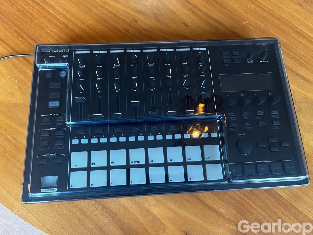 Roland MC-707 groovebox - bild 3
