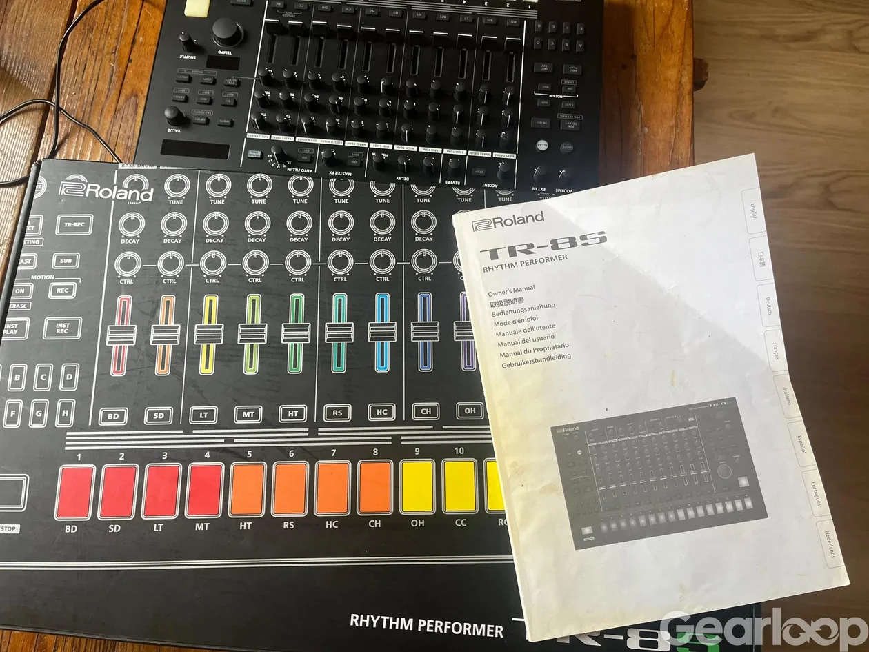 Roland TR-8S Trummaskin - bild 4