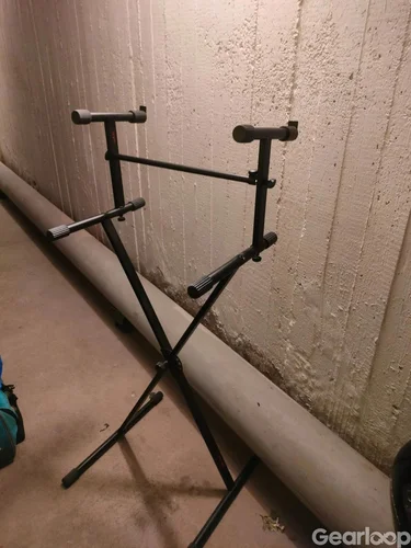 Syntstativ med våning