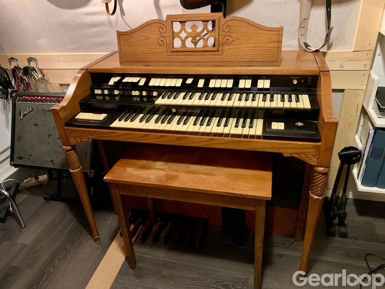 Hammond Orgel med inbyggt Leslie - bild 6