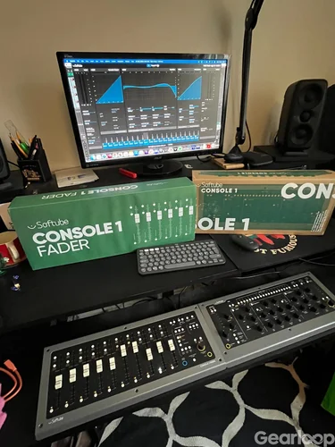 Softube Console 1 mk II + Console 1 Fader mk I