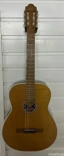 Levin Model 22 Bolero & Model 133 * Framus 5/196 Texan * Eko P8