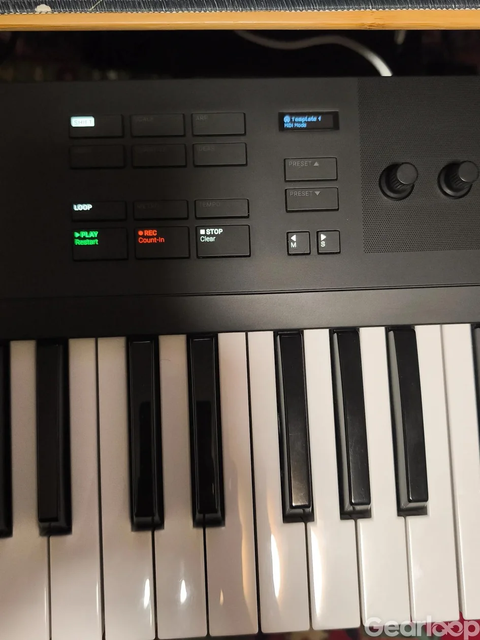 Midi keyboard Komplete A61 (glappar) - bild 2