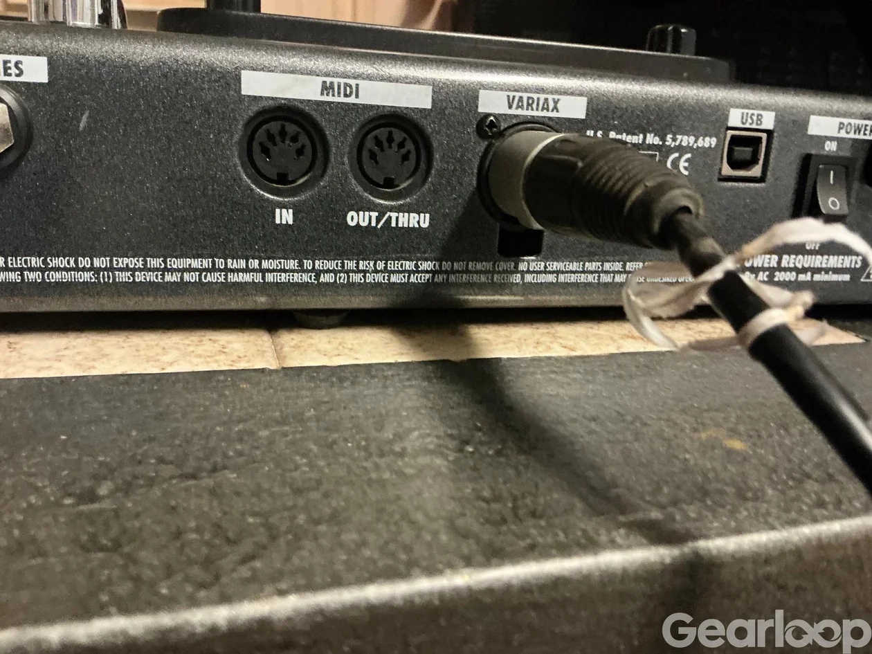 Line 6 Bass POD xt Live Multi-Effect and Amp Modeler - bild 3