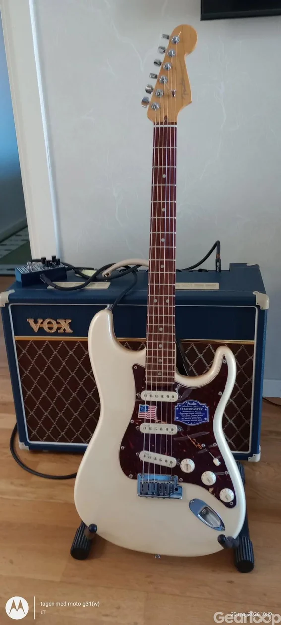 Fender NY 60 th jubileums USA Deluxe Stratocaster 2014=Fri frakt - bild 3
