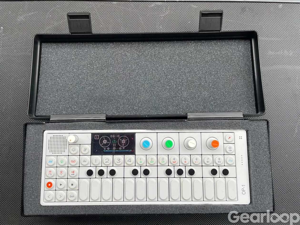 Teenage Engineering OP-1 - bild 1