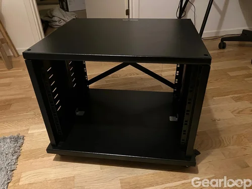 Millenium Rackskåp 8U