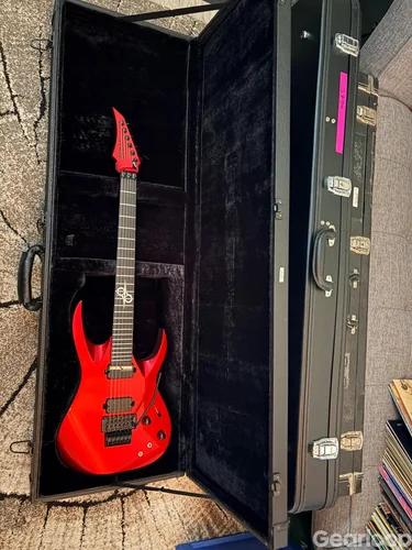Solar A1.6FRCAR Sustainiac+ Candy Apple Red