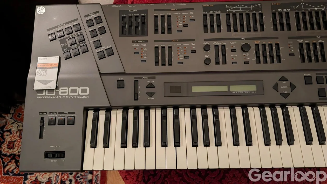 Roland JD-800 till salu - bild 1