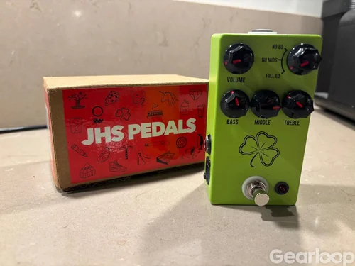 JHS Clover preamp pedal