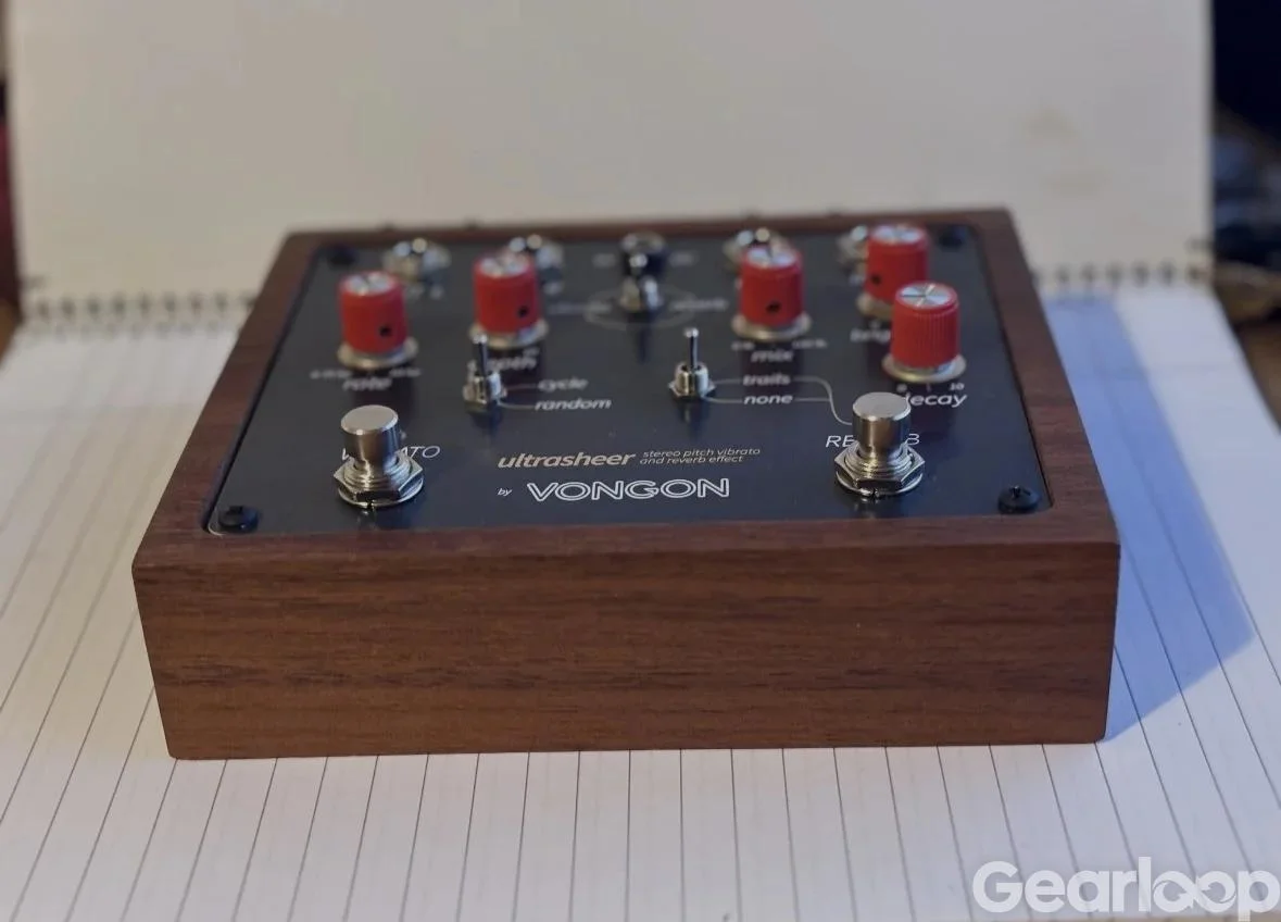 Vongon Ultrasheer Stereo Reverb and Vibrato Pedal - bild 2