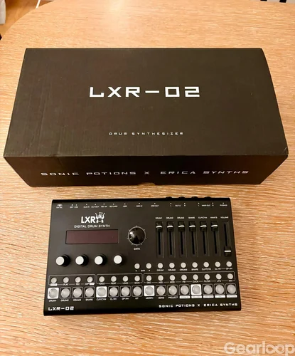 Erica Synths LXR-02