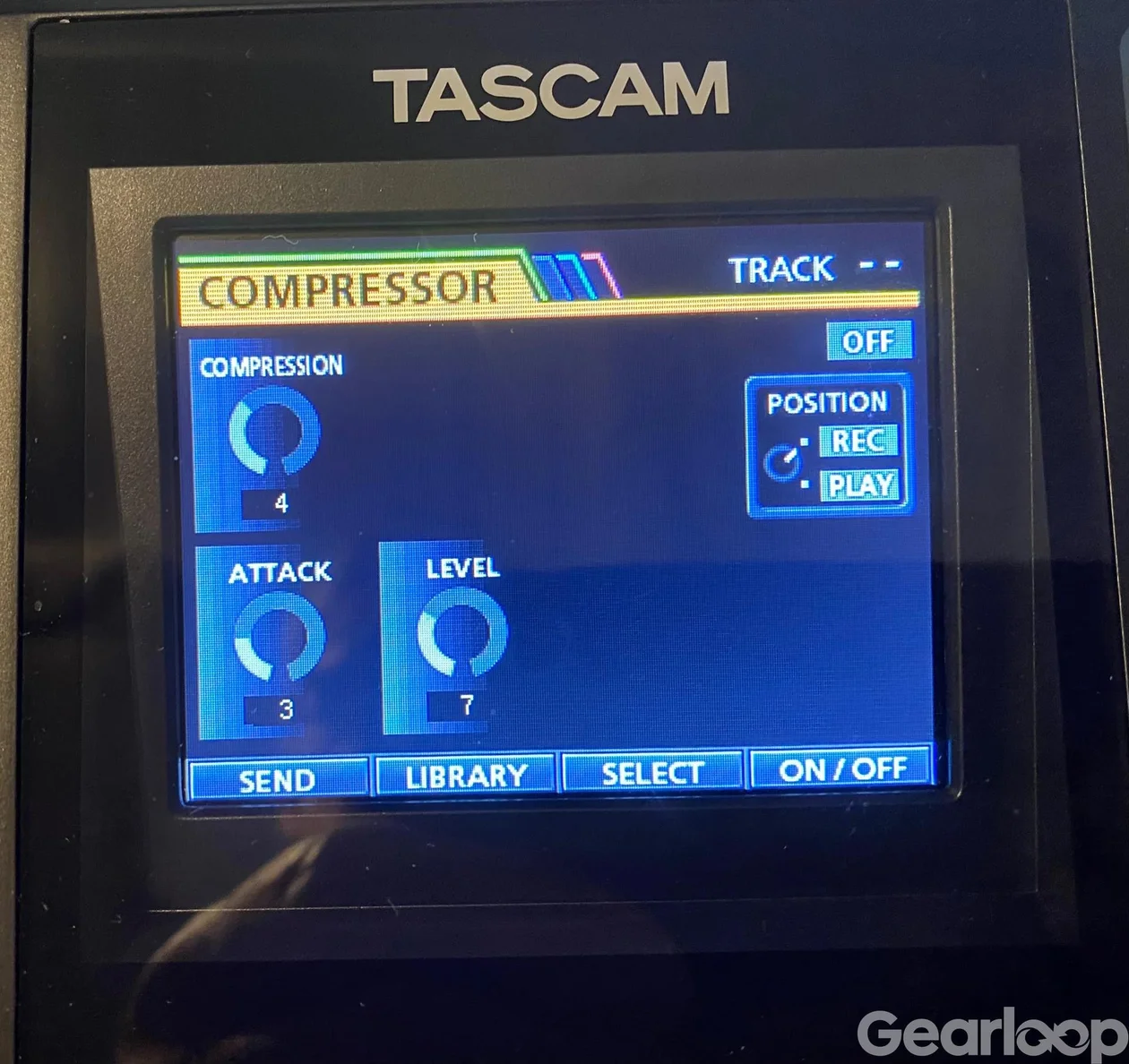 Tascam DP 32 SD digital mixer / inspelningsbord med färgskärm - bild 5