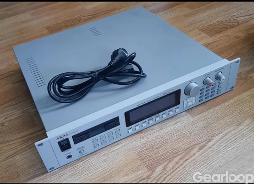 Akai s3000XL