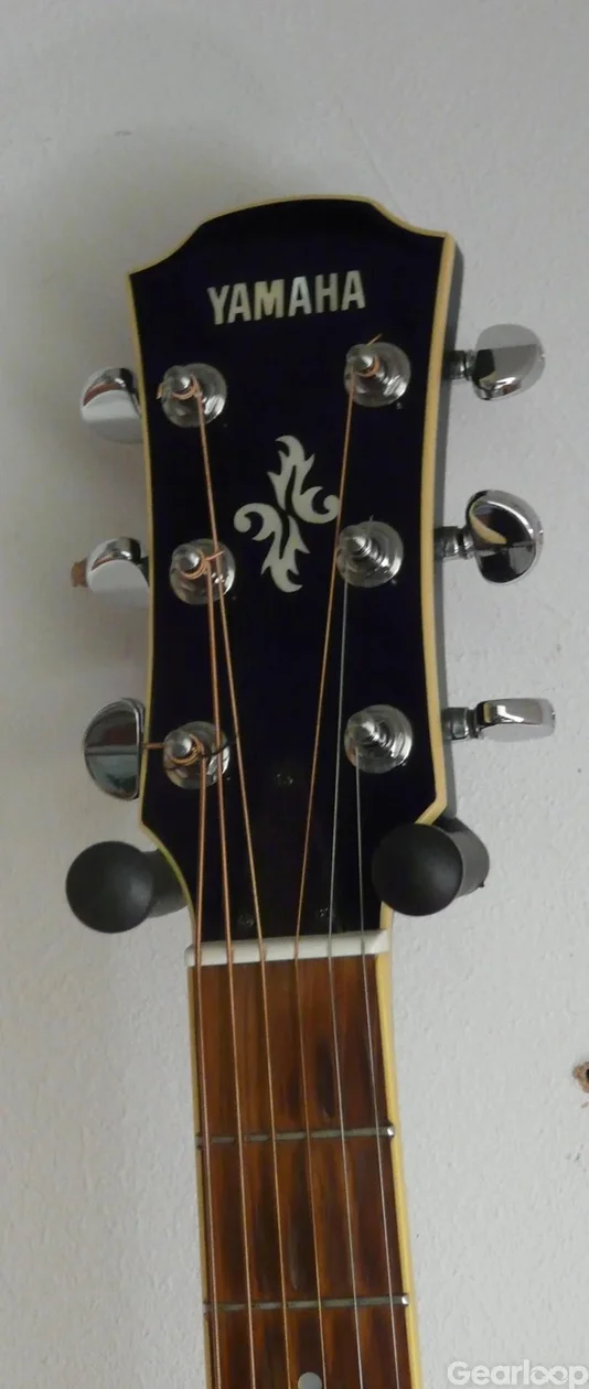 Yamaha APX700 - bild 3