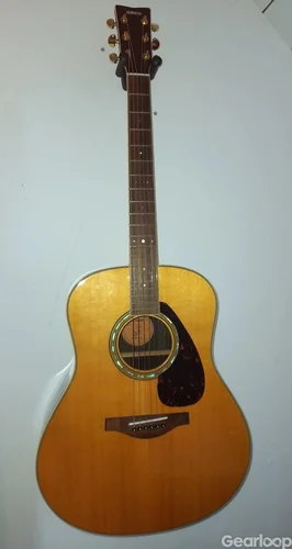 Yamaha LL6 ARE. Vadderat hårdare case.