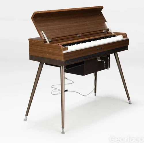 Yamaha L-200 orgel