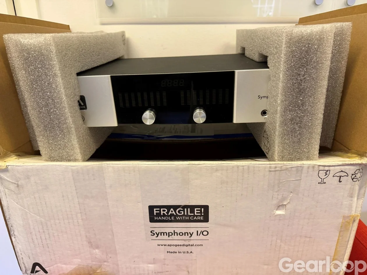 Apogee Symphony MK1 med 8x8x8 - bild 1