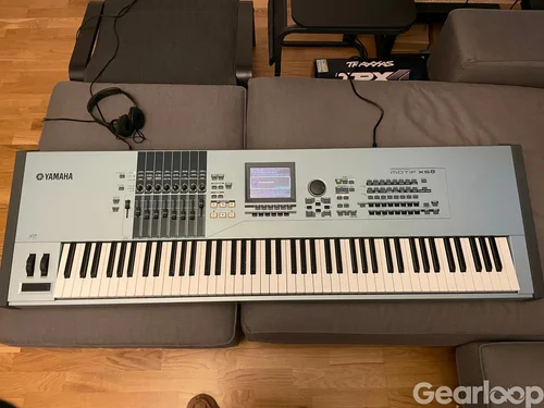 Yamaha Motif XS8