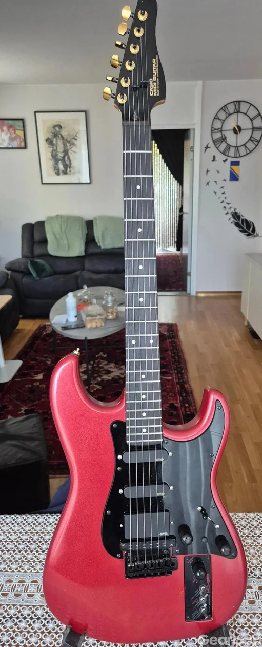 Casio MG 510, aktiva EMG mickarna - bild 1
