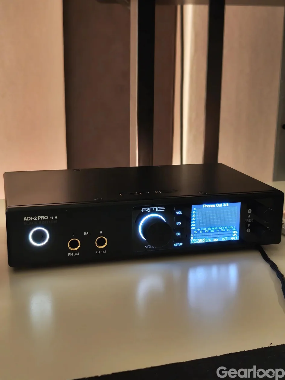 RME ADI-2 Pro FS R Black Edition - bild 1