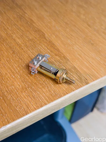 Switchcraft 3-way toggle switch long gold