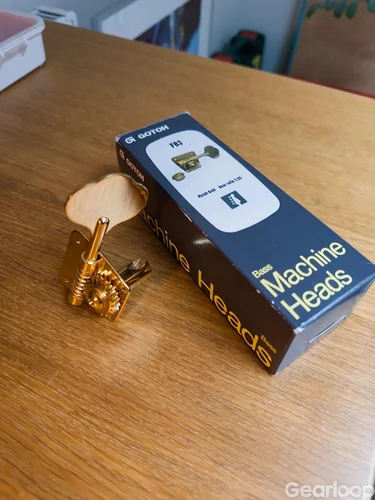 Gotoh FB3 Bass Machine Heads Gold