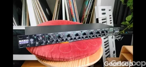 ART MX822 8a-kanalig stereomixer