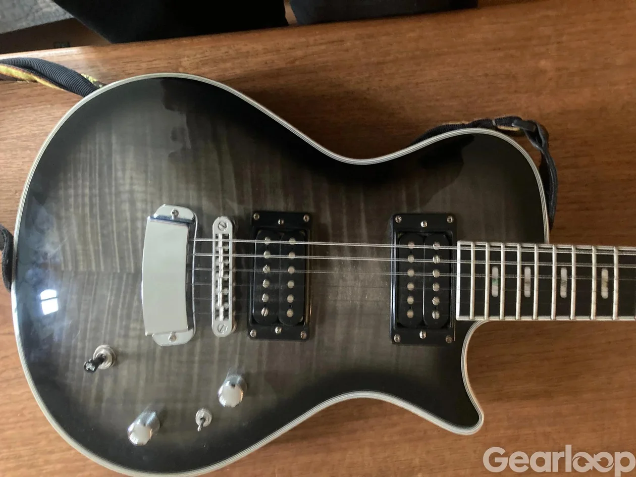 Hagström Ultra Swede - bild 3